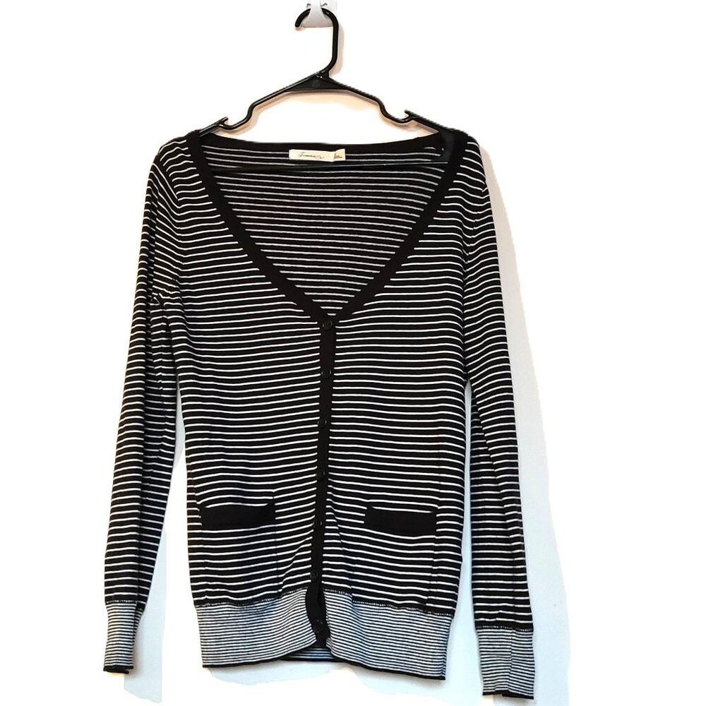FOREVER 21 Y2K Women's Black & White Striped Buttoned Cardigan Size Large
